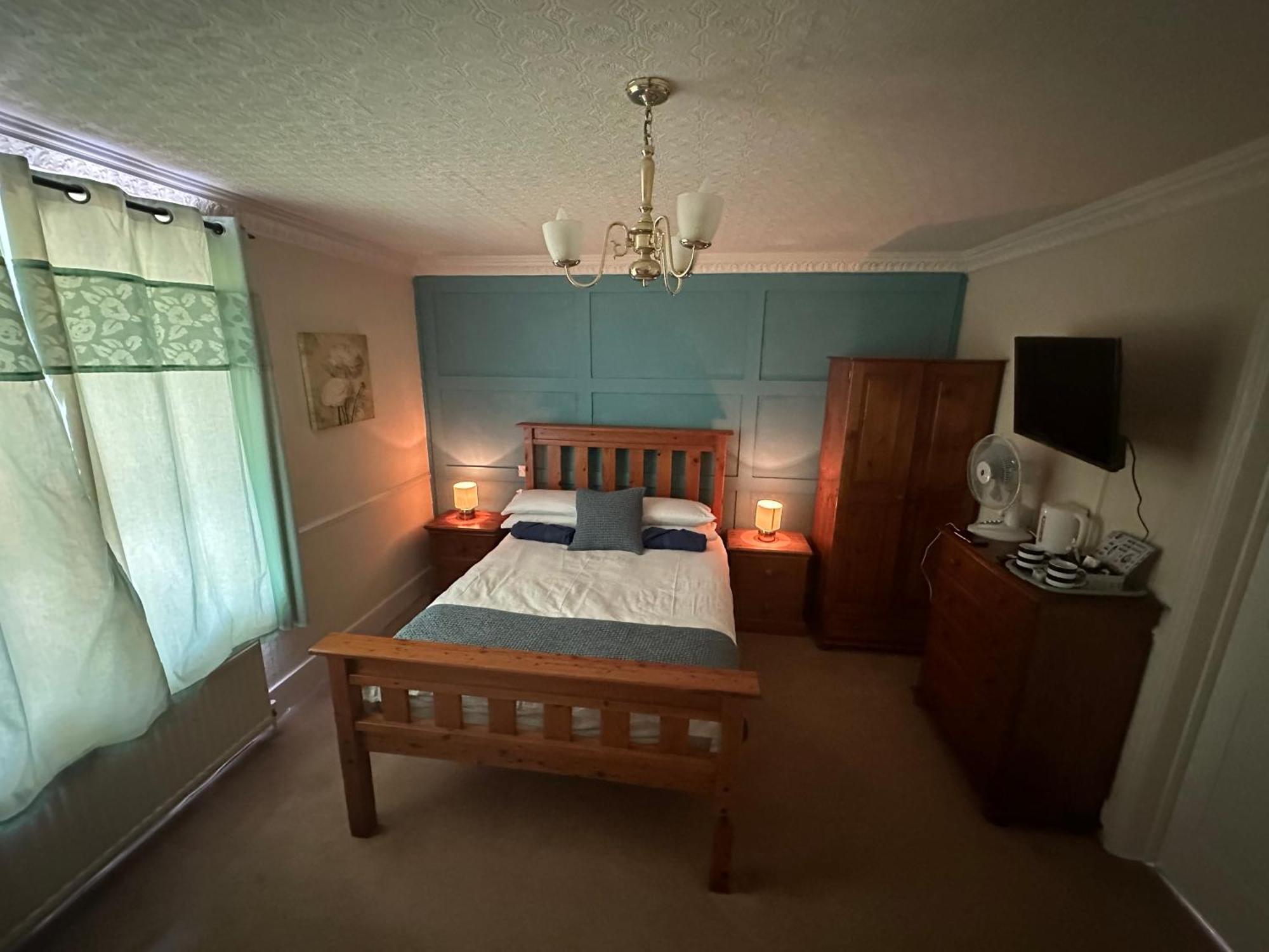 Bed and Breakfast The Penruddocke Arms à Dinton  Extérieur photo